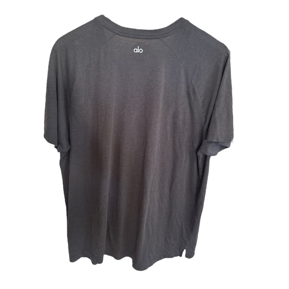 ALO Triumph V-Neck Raglan T-Shirt Gray XXL Unisex - Picture 2 of 6